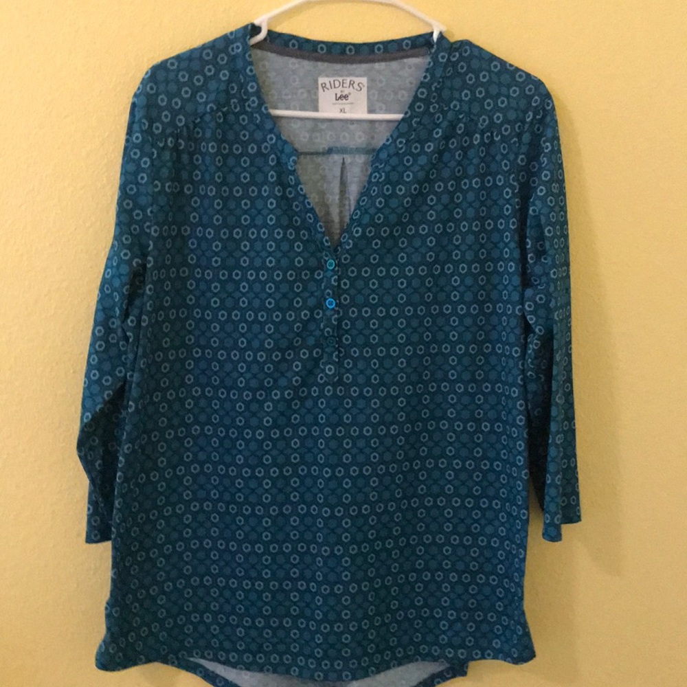 Blue 3/4 sleeve top